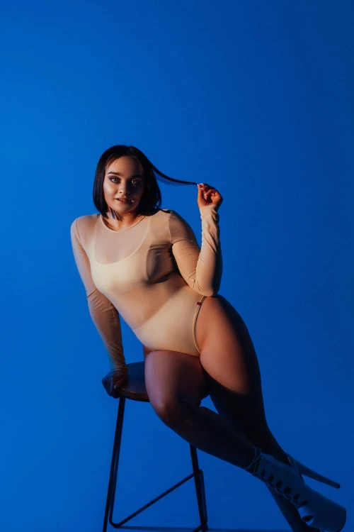 breeze_nude_5.jpg