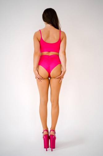 lena_neon_pink_2.jpg