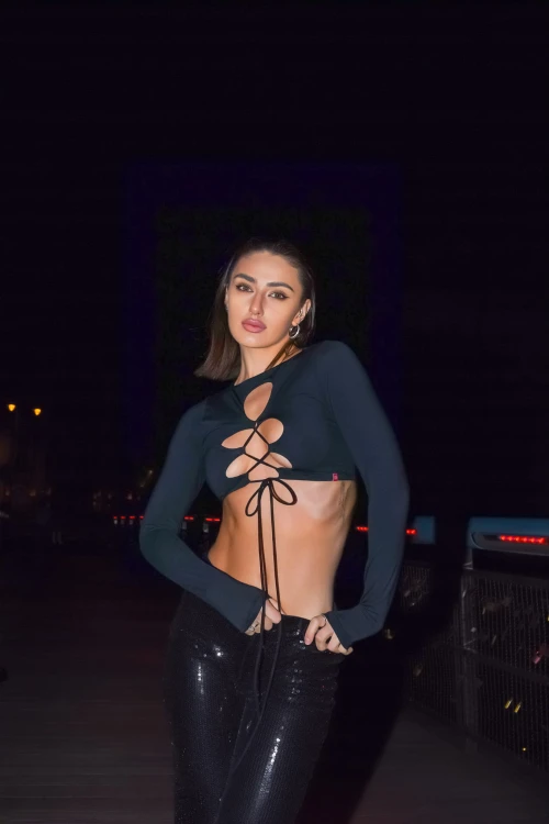taya_1.jpg